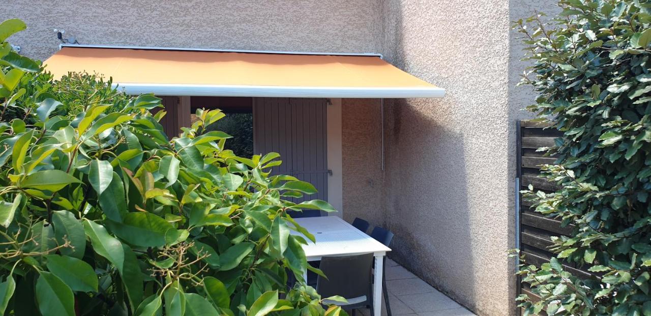 Maison Climatisee Avec Piscine Chauffee Calvisson Zewnętrze zdjęcie